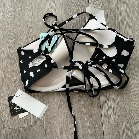 Black and white Halter swim bathing Suit size 34D - Picture 7 of 7